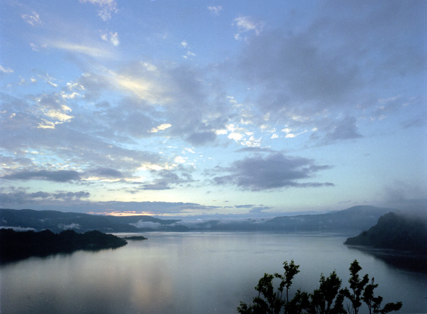 CX99071424b.jpg (83131 oCg)