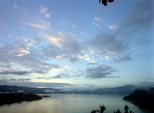 CX99071425b.jpg (82205 oCg)